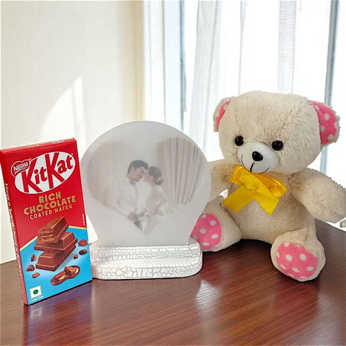 Charming Gift Set with LED Photo Frame, KitKat And Teddy