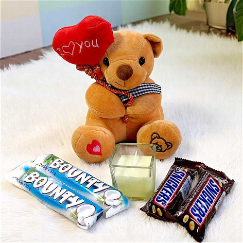 Teddy And Sweet Bites Gift Combo
