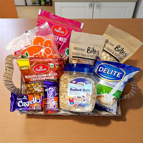 Snacks Gift Basket with Dry Nuts & Milk Powder
