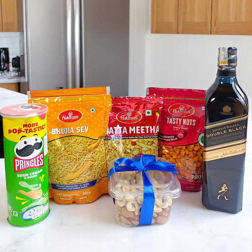 J.W Double Black Gift with Snacks And Dry Fruits