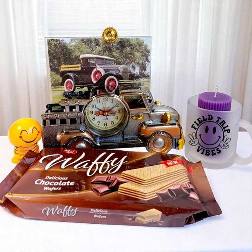 Classic & Personalized Gift Combo with Emoji Mug