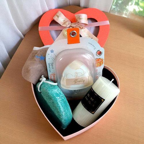 Cozy & Stylish Gift Box for Her