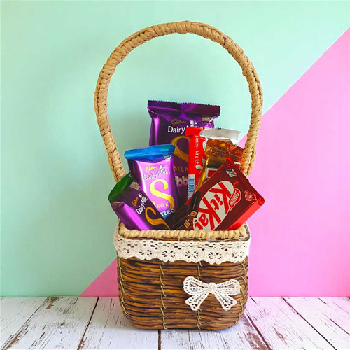 Chocolate Lover’s Gift Basket JNK-3937
