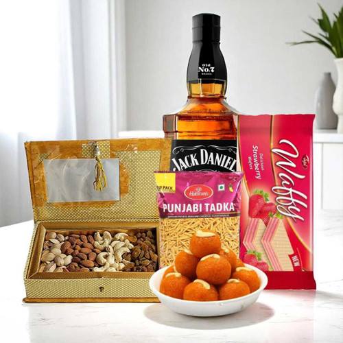 Premium Whisky & Dry Delights Gift JNK-3943