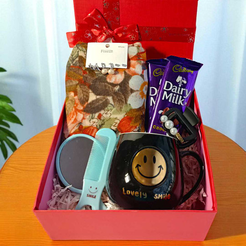 Stylish Gift Box with Shawl & Mug JNK-4043
