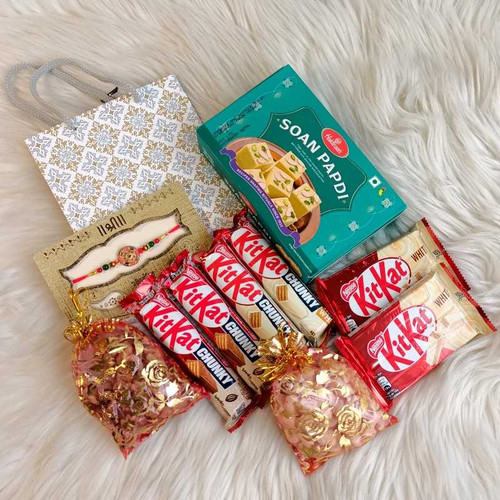Rakhi Gift with Chocolates & Dry Nuts JNK-4210