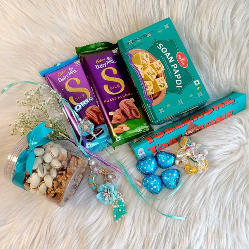 Bhaiya & Bhabhi Rakhi Gift Combo with Chocolates & Ganesh Statue JNK-4213