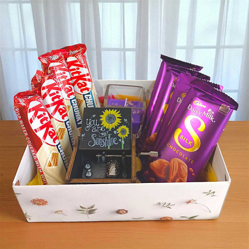 Rhythm Instrument, Premium Chocolates & Candle Gift Box JNK-4331