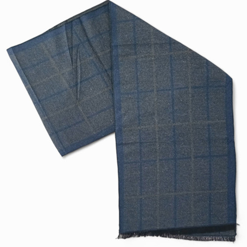 Warm & Sweet Gift Combo with Whisky 750ml & Cozy Muffler
