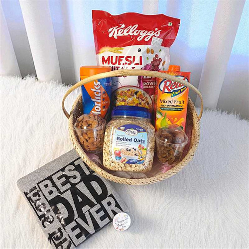 Snacks Basket with Best Dad T-shirt and Badge Combo JSR-449