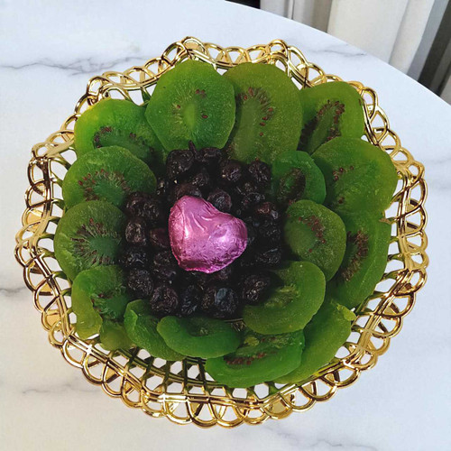 Dry Kiwi & Blueberry in a Golden Coated Basket JNK-4649