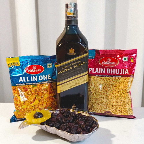 Black Whisky and Snacks Combo Package BPL-195