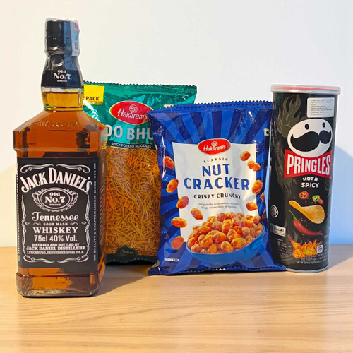 Jack Daniel's Whiskey and Delight Snacks Combo Gift Package BPL-415