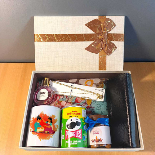 Return Gift Box for Sister with Perfume & Wallet SK-1042 Return Gift Box for Sister with Perfume & Wallet SK-1042