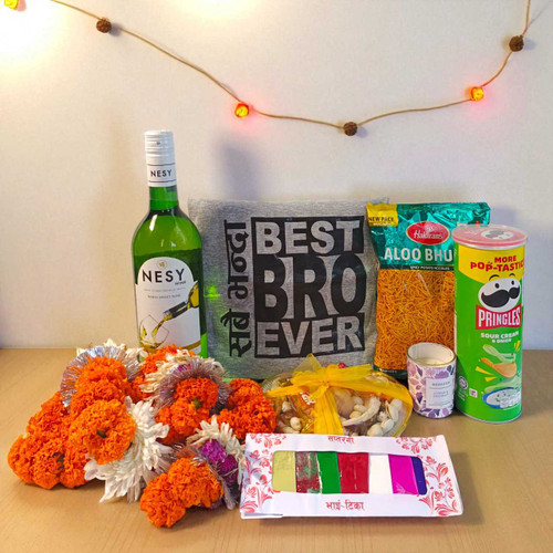 Tihar Bhai Masala, White Wine 750ml, Snack Hamper JSR-557 Tihar Bhai Masala, White Wine 750ml, Snack Hamper JSR-557