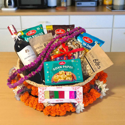 Bhaitika Celebration Basket with Red Wine 750ml & Snacks JNK-5060