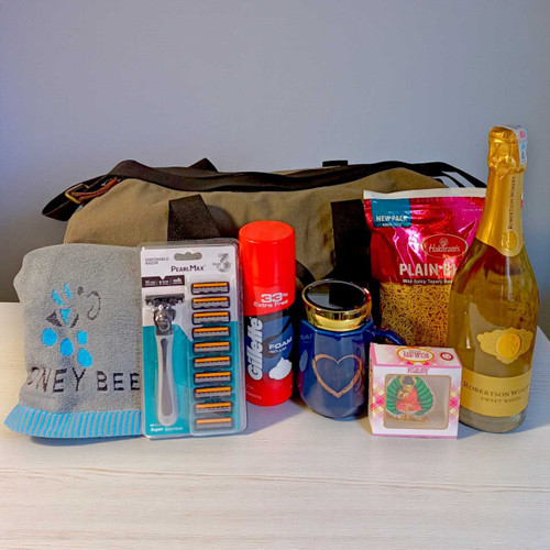 White Wine 750ml Combo with Men’s Grooming Kit & Carry Bag JNK-5171