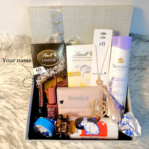 Elegant & Stylish Box with Chocolates for Her JNK-5223