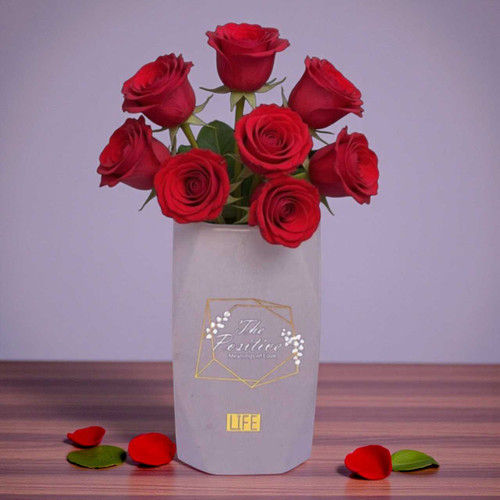 Lovely Red Roses with Vase JNK-5248