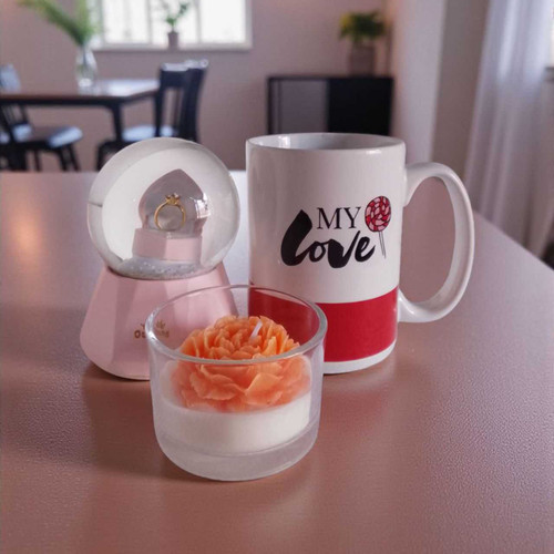 Love Gift Set: Mug, Candle & Snow Globe SPM-141