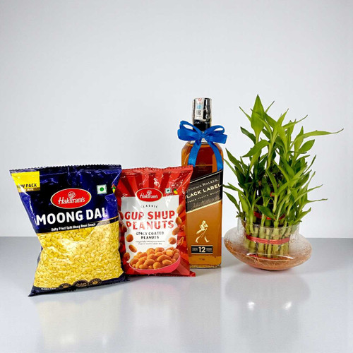 Whisky 750ml & Snacks with Bamboo Plant JNK-5419