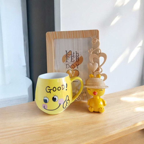 Personalized Photo Frame & Cheerful Mug with Tweety Decor SPM-242