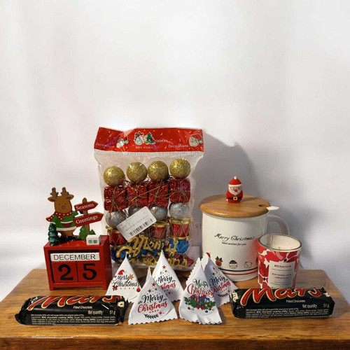 Christmas Decor Treats with Mug & Chocolates JNK-5453