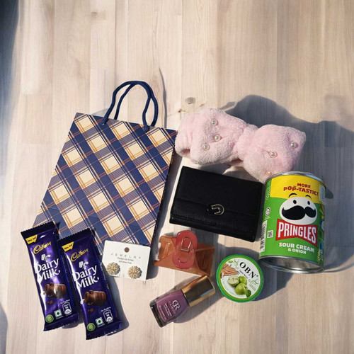 Elegant & Premium Gift for Her with Accessories and Snacks SK-1272