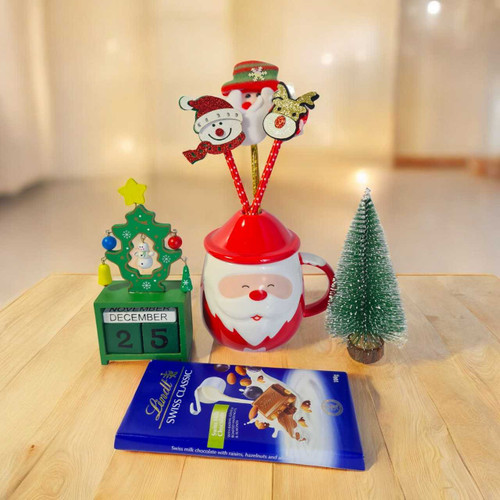 Christmas Sweet Gift Hamper With Ceramic Mug & Décor SK-1467