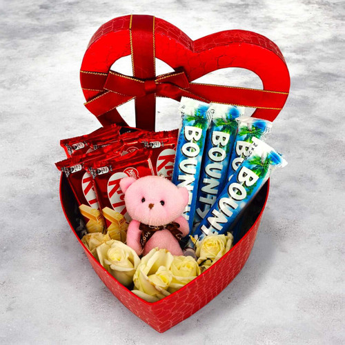 White Roses, Chocolates & Mini Teddy Keyring Gift Box SPM-416