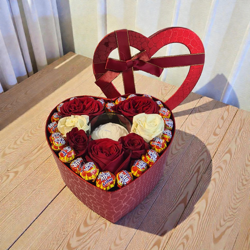 Sweet Romance Rose & Lollipop Heart Box