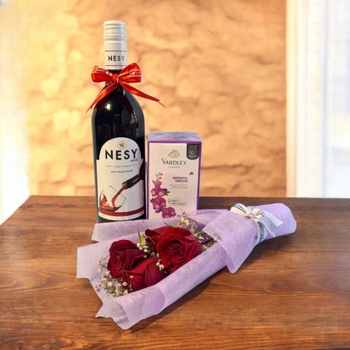 Romantic Rose Bouquet with Wine & Perfume SPM-483
