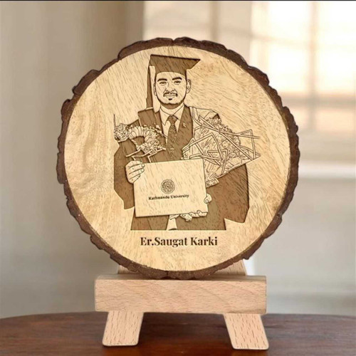 Graduation Gift: Wooden Log with Personalized Photo and Name JNK-6021