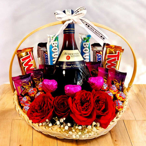 Red Wine 750ml, Chocolates & Roses Basket JNK-6027