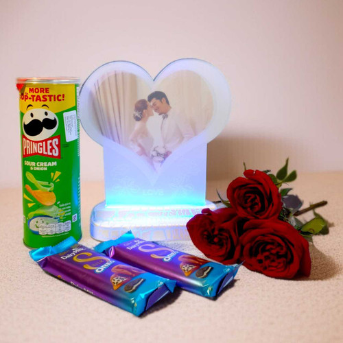 Romantic Glow Gift: LED Photo Frame, Roses & Treats JNK-6142