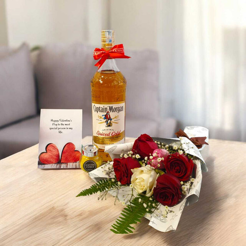 Romantic Roses, Candle & Rum Valentine’s Gift Set BPL-914