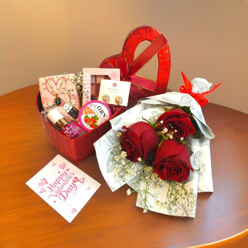 Romantic Gift Package for Her with Beauty Accessories in Heart Box & Roses Bouquet SK-1716