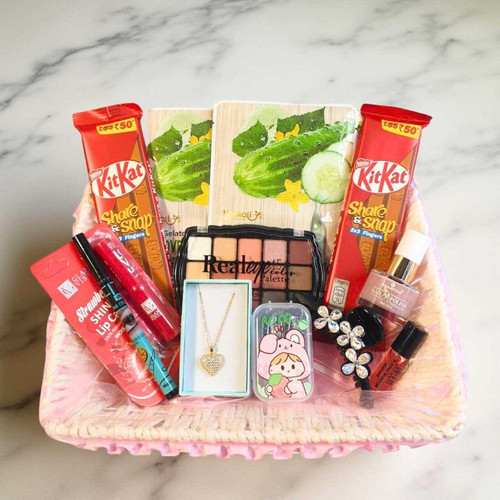 Pink Luxe Beauty and Jewellery Essentials Gift Basket SK-1767