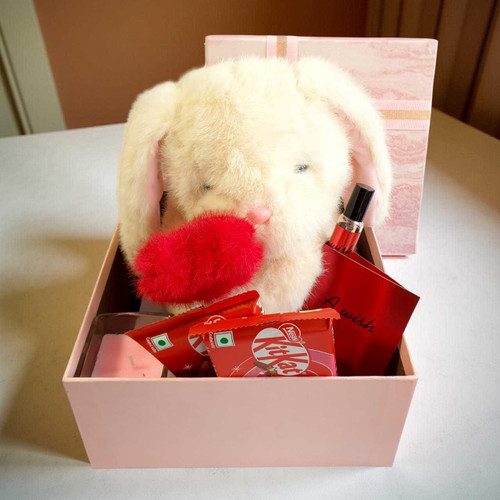 Special Love Gift Box with Teddy, Perfume, Chocolates & Candle JNK-6447