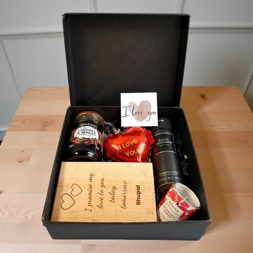 Ultimate Gift Hamper for Him JNK-6459