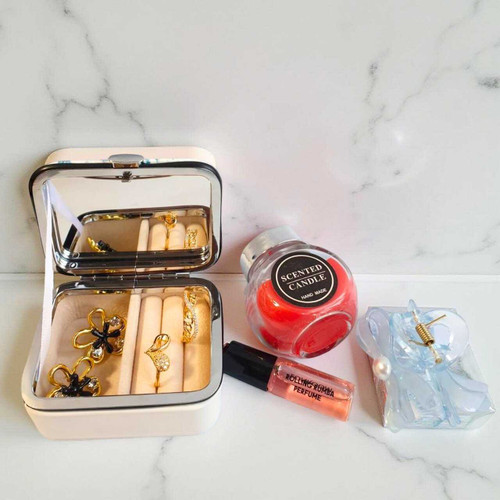 Elegant Gift Hamper with Jewelry & Scented Candle