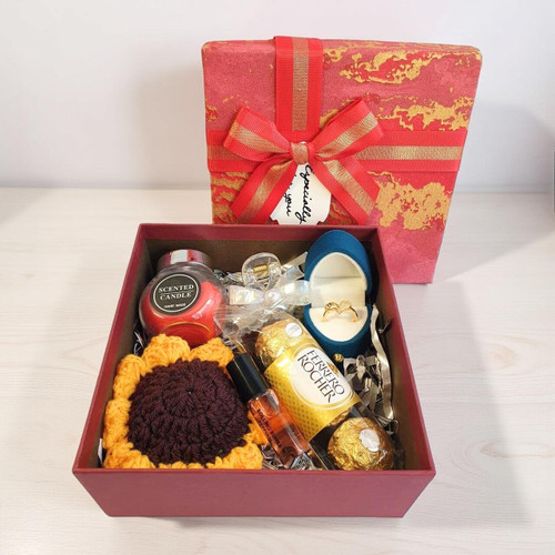 Charming Gift Box with Ring & Perfume for Her