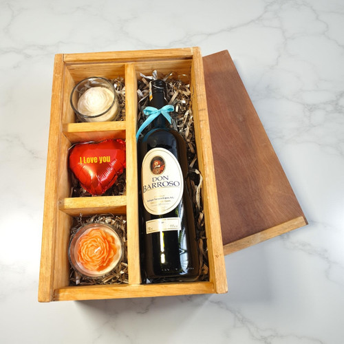 Cozy Romance: Red Wine, Candles & Balloon JNK-6484