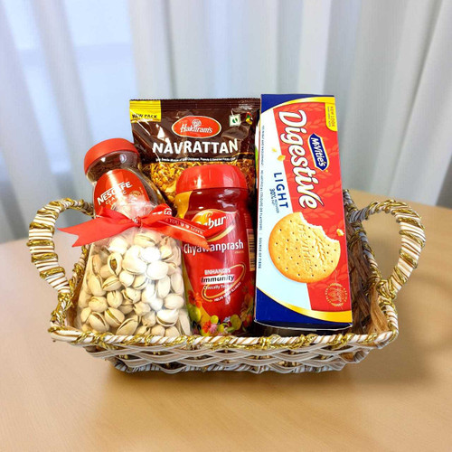 Nutritious Delight: Coffee, Biscuits & Nuts Gift Set SK-1853