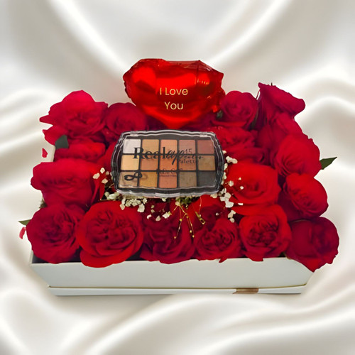 Beauty & Love Hamper with Eye Shadow Palette, Fresh Roses & Small Balloon