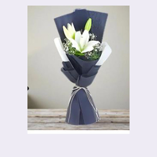 Single White Lily in a Bouquet CSR-9