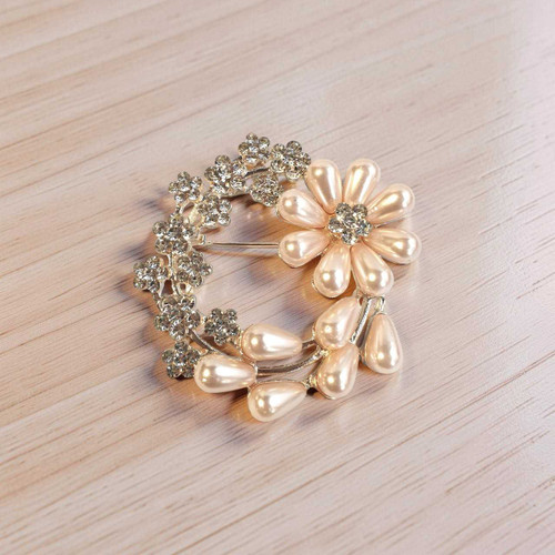 Beautiful Floral Pin Adorned with Pearls & Rhinestones STP-88