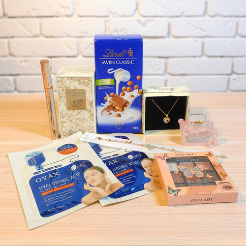 Charming Gift Hamper with Perfume, Jewellery, Treat & Beauty Essentials BPL-1042