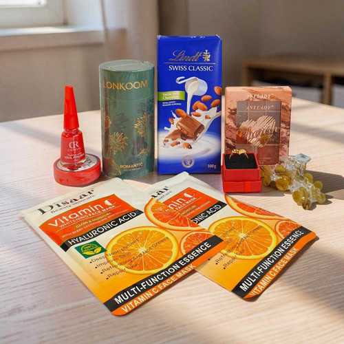 Luxury Beauty Essentials with Chocolate Treat SK-2052