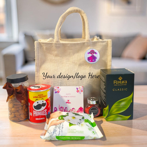 Sweet & Thoughtful Women’s Day Treats with Personalized Touch